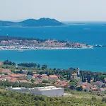 Awesome Apartment In Biograd With Wifi *