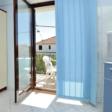 Awesome Apartment In Biograd With Wifi Apartman