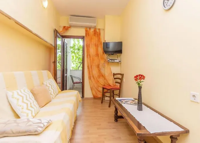 Апартаменты Awesome Apartment In Biograd With Wifi *