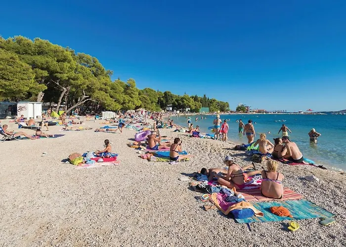 Awesome Apartment In Biograd With Wifi アパート Opatijski Torovi